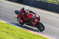 brands-hatch-photographs;brands-no-limits-trackday;cadwell-trackday-photographs;enduro-digital-images;event-digital-images;eventdigitalimages;no-limits-trackdays;peter-wileman-photography;racing-digital-images;trackday-digital-images;trackday-photos